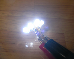自作LEDナンバー灯試作品